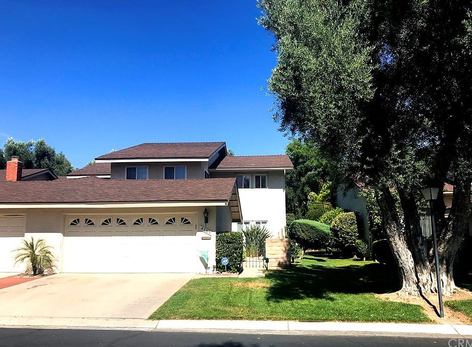 1st image of 4705 Woodbend Ln