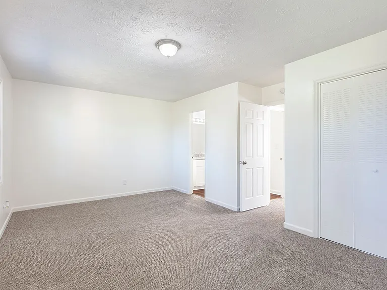 330H Winding River Dr — Photo 18