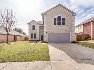 316 Benton Dr, Roanoke, TX 76262