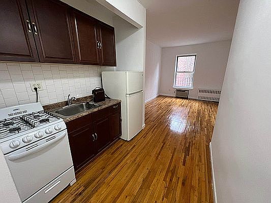 1st image of 317 W 21st St #2B
