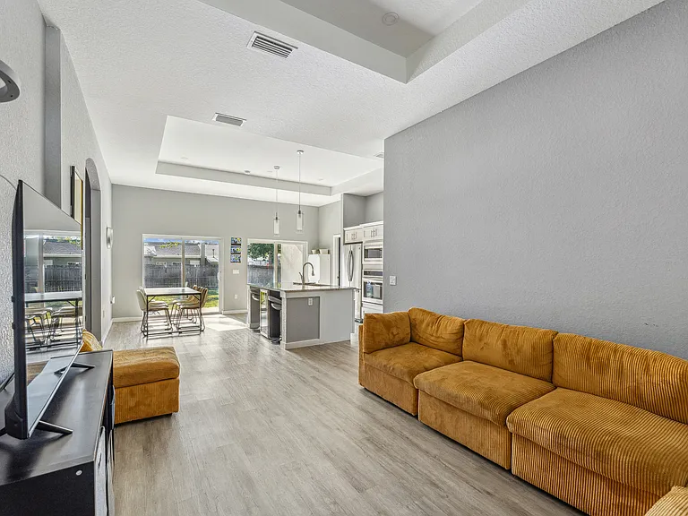 13254 Clay Ave — Photo 8