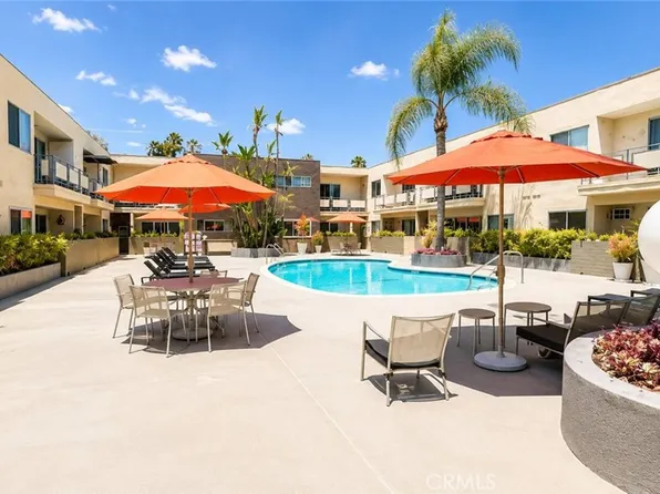 1233 N Laurel Ave APT 211, West Hollywood, CA 90046