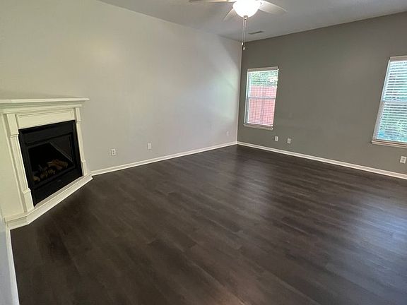 5th image of 696 Wilke Pl