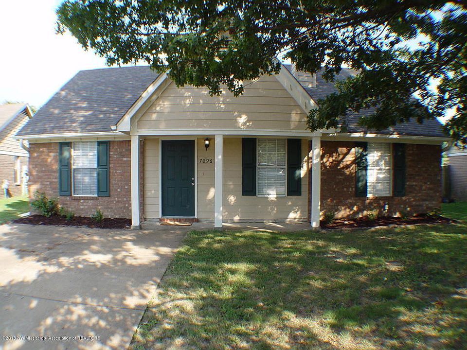 1st image of 7096 Foxhall Dr