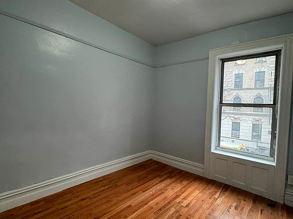 5th image of 508 W 172nd St APT 8