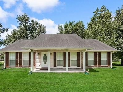 103 Forest Dr, Belle Chasse, LA, 70037