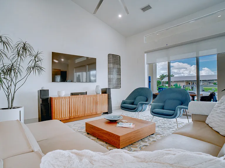 4126 SW 22nd Ct — Photo 11