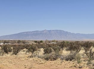 10 34th Ave NW, Rio Rancho, NM 87144