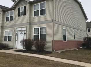 257A Bent Grass Cir, Dekalb, IL 60115