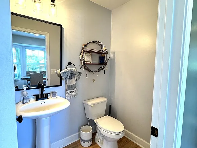 418 Amaryllis Ln — Photo 14