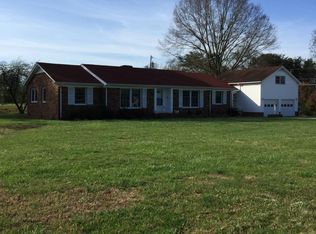 1511 Scalesville Rd, Summerfield, NC 27358