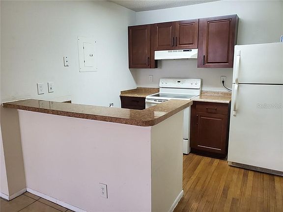 2nd image of 2060 Cascades Blvd Unit 305