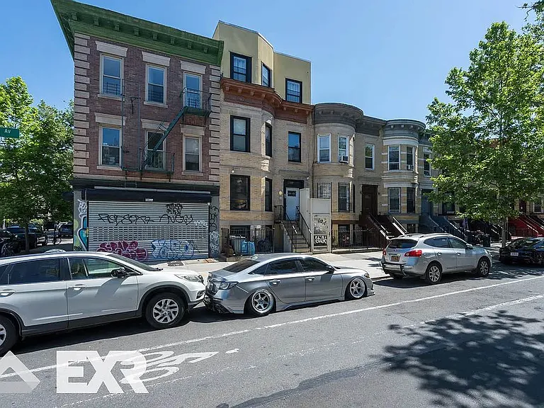 453 Irving Ave #1F — Photo 13