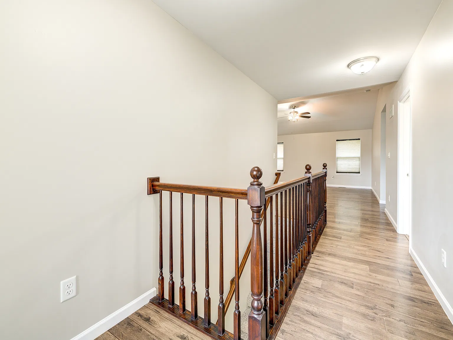3 bed, 1360 sqft, $2,395 — Photo 4