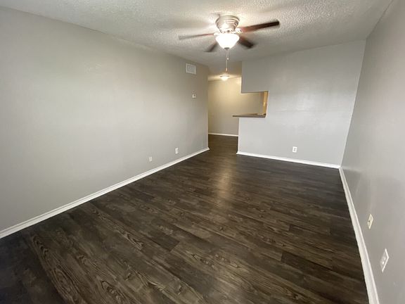4th image of 1709 W Schunior St #11182305