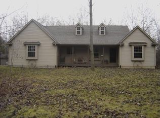 2351 Botsford Rd, Howell, MI 48855