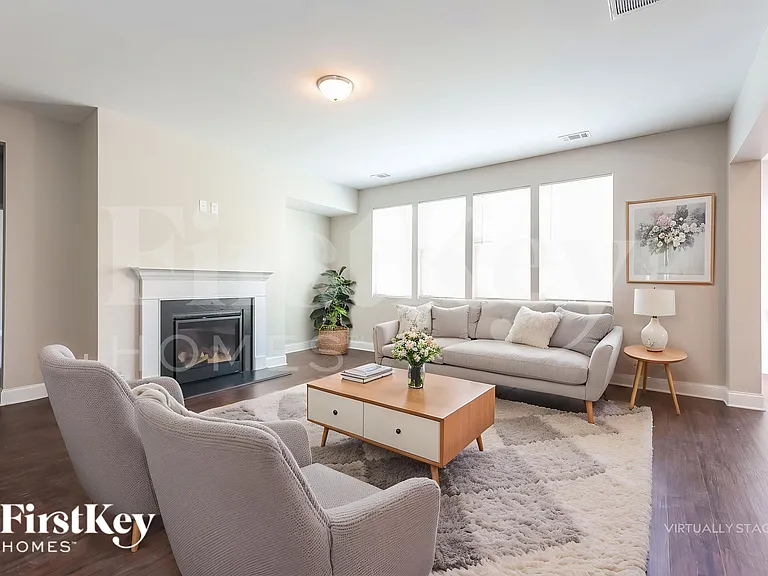 451 Victoria Heights Dr — Photo 4