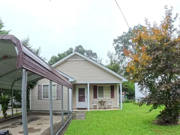 1620 Trogdon St, Greensboro, NC 27403