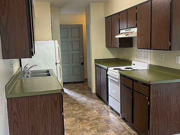 3rd image of 301 Lincoln Ave #A