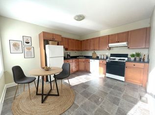 11 Lanark Rd #2, Brookline, MA 02445