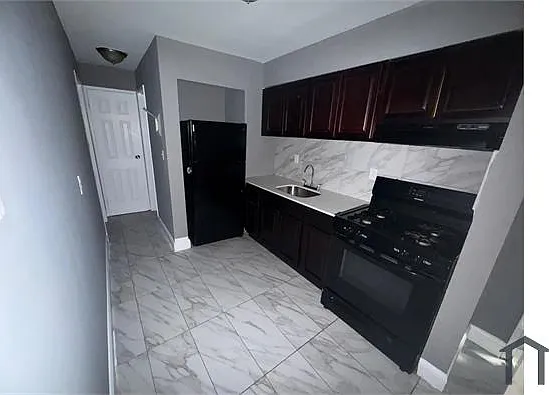 104 Montclair Ave #7 — Photo 1