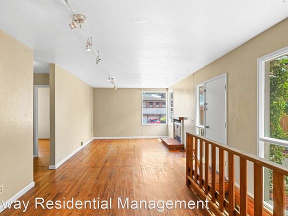 5th image of 2420 Rollingwood Dr #A