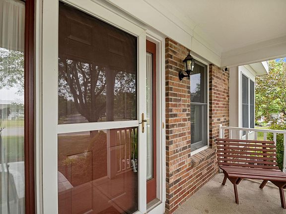 2nd image of 7930 Stillmeadow Dr