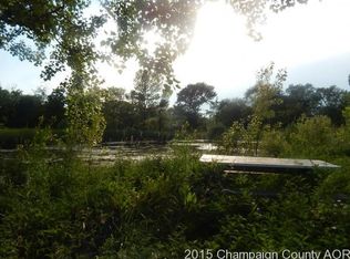 201 W 1st St N, Clarence, IL 60960