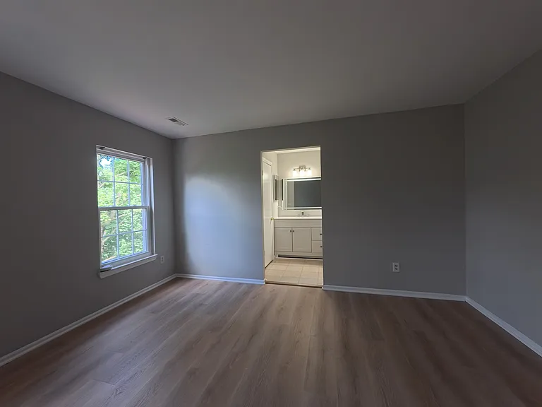 621 Ivy League Ln — Photo 19