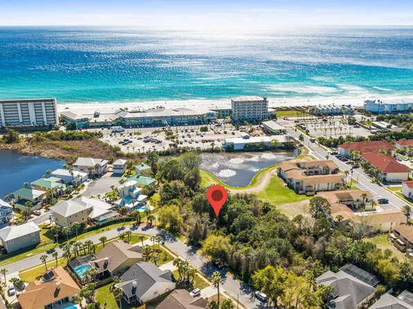 209 Summer Breeze Rd, Panama City Beach, FL 32413