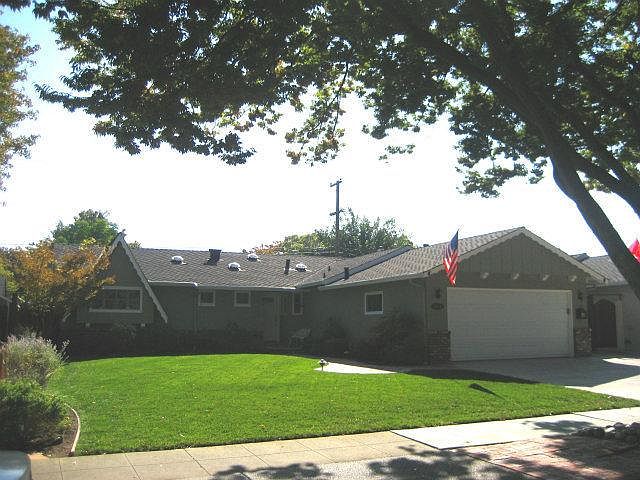 1st image of 1584 Willowbrook Dr