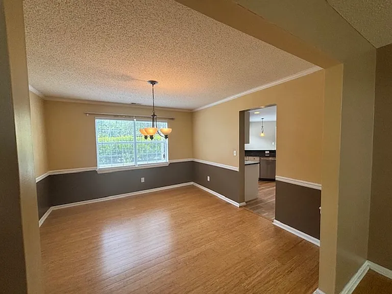 3301 Sacramento Dr — Photo 10