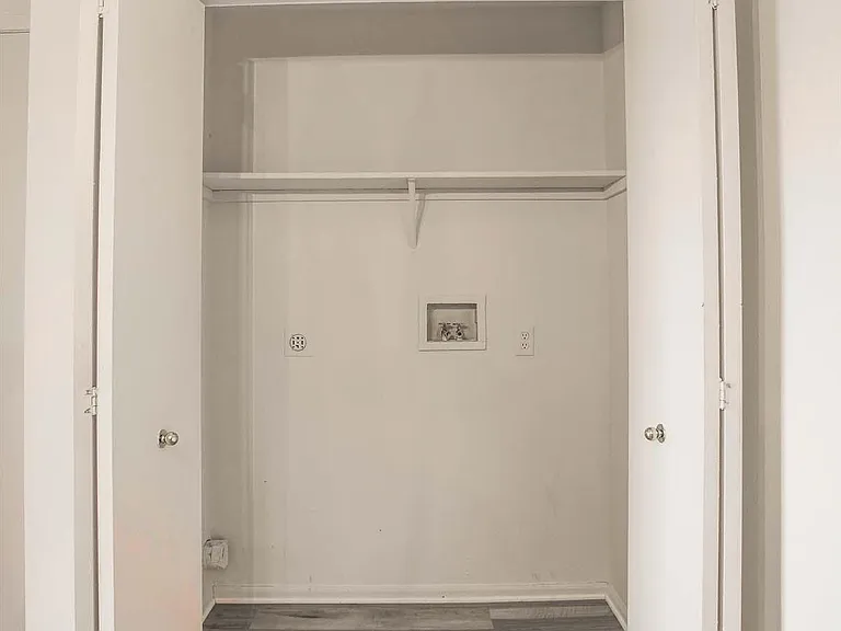 Port Crossing Apartments — Photo 71