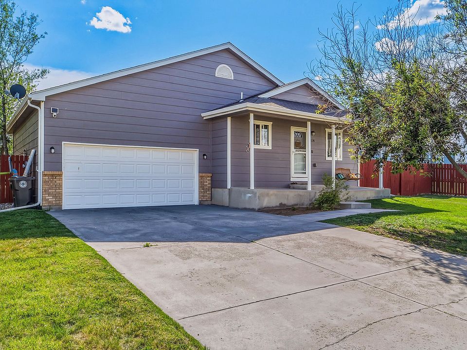 1st image of 2114 Meadow Dr