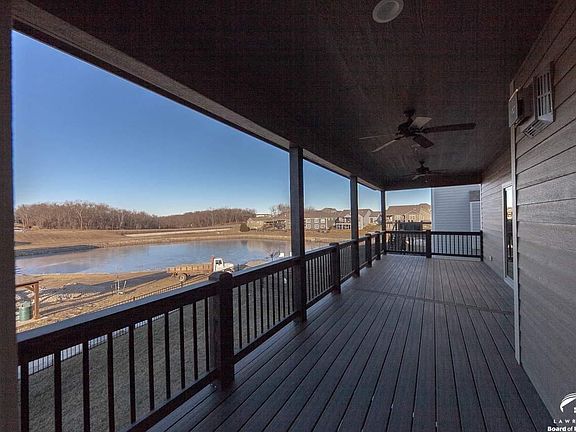 5810  Freemont Lawrence, KS listing photo #2