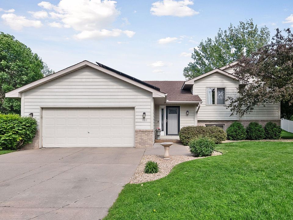 1st image of 1109 Stein Cir
