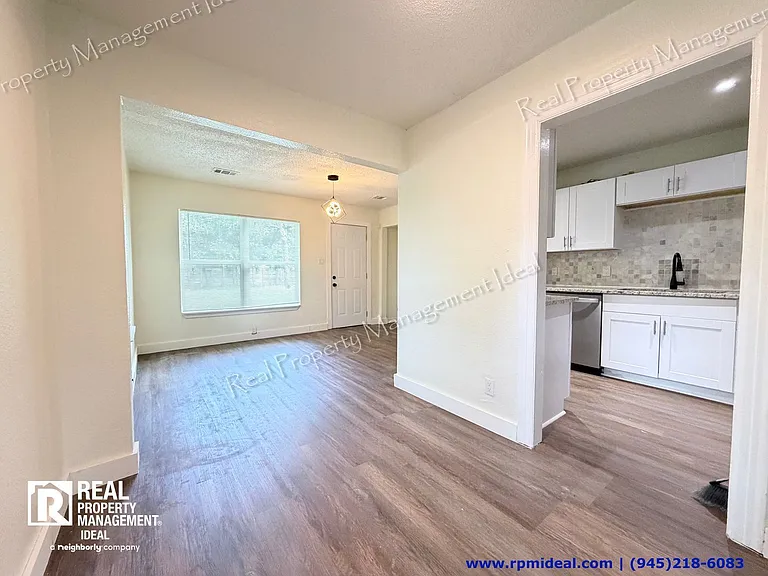 2513 Southland St — Photo 7