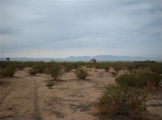 14842 Kingsdale Rd, Apple Valley, CA 92307