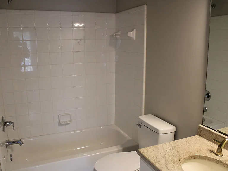 1345 Cameron View Ct — Photo 8