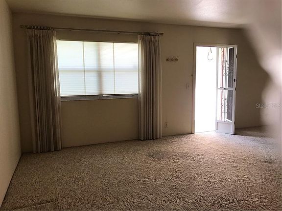 4th image of 1811 Bedford Ln APT 157