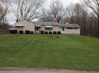 80 Woodview Dr, Transfer, PA 16154