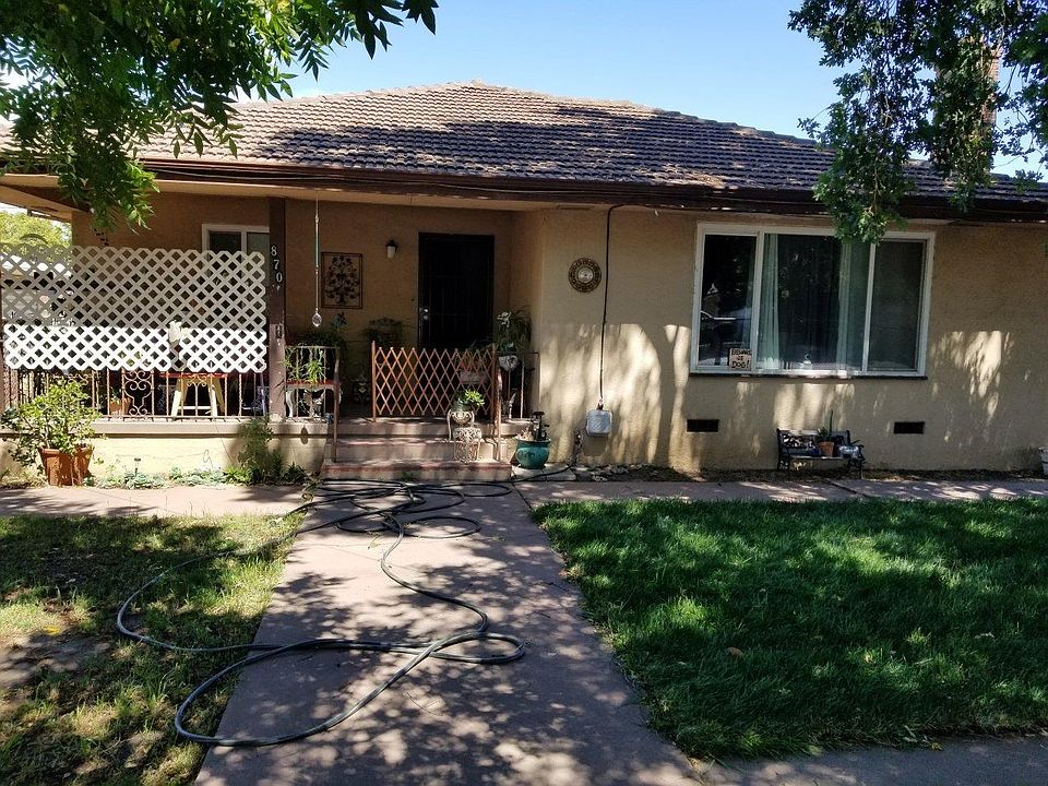 2nd image of 870 N Filbert St