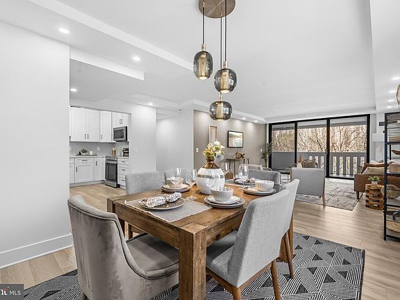 2nd image of 6101 Edsall Rd APT 602