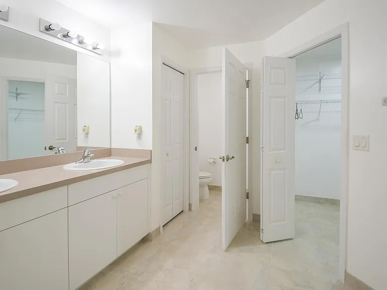 4913 Cromey Rd — Photo 15