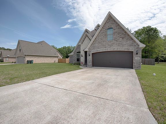 3rd image of 10460 Jordan Ave #SEE AGENT REMARKS