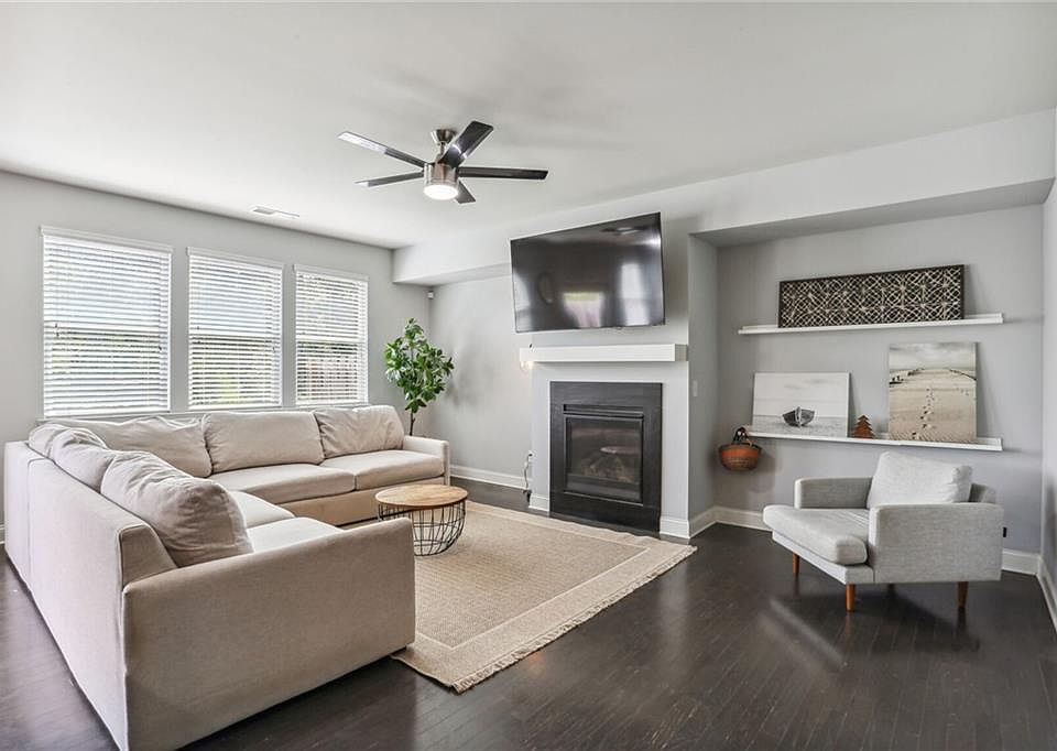 809 Whittington Pkwy SW, Marietta, GA 30060 MLS 7269448 Zillow