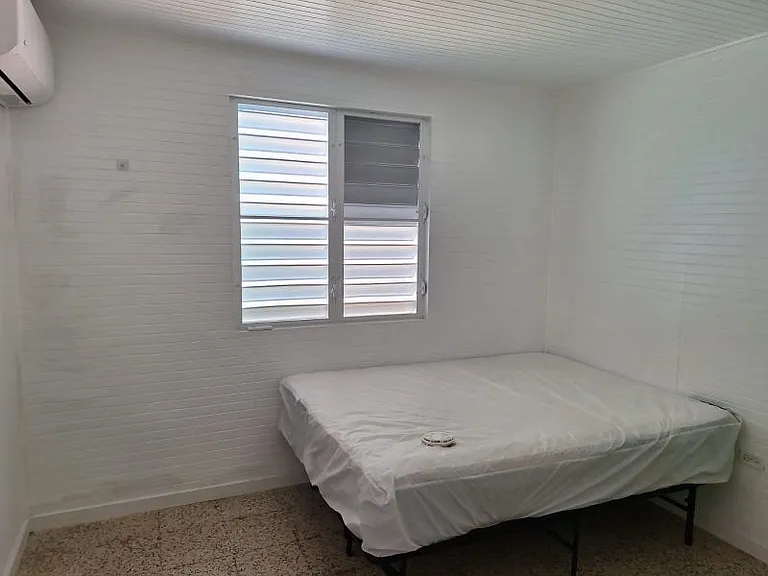 257 Calle Topacio Urb Villa Alegria — Photo 5