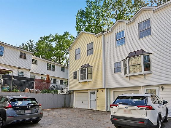 3rd image of 115 Beacon Ave APT A