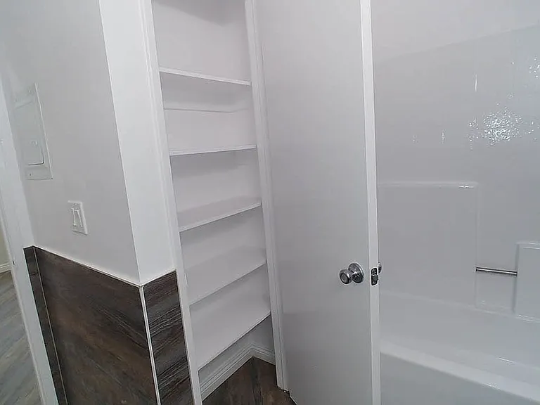 14242 Roscoe Blvd — Photo 62