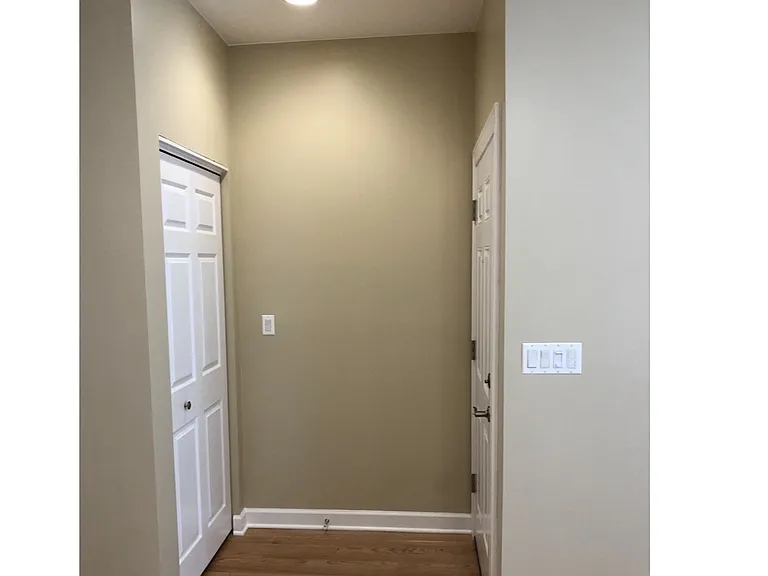 2334 W Augusta Blvd #3R — Photo 6